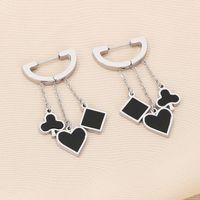 1 Pair Simple Style Square Heart Shape Chain Inlay Stainless Steel Shell 18K Gold Plated Drop Earrings main image 5