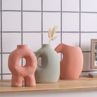 Einfacher Stil Einfarbig Keramik Vase Künstliche Dekorationen main image 1