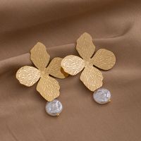 1 Pair Elegant Classical Flower Plating Inlay 304 Stainless Steel Shell 14K Gold Plated Drop Earrings main image 3