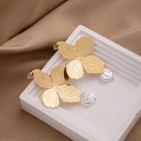 1 Pair Elegant Classical Flower Plating Inlay 304 Stainless Steel Shell 14K Gold Plated Drop Earrings main image 5