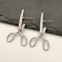 1 Pair Vintage Style Simple Style Scissors Plating Alloy 14k Gold Plated Silver Plated Ear Studs main image 6