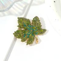 Elegant Shiny Maple Leaf Alloy Rhinestones Women's Brooches sku image 3