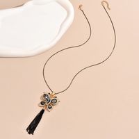 Elegant Simple Style Butterfly Alloy Tassel Plating Women's Sweater Chain main image 3