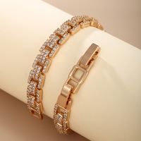 Xuping Shiny Solid Color 18k Gold Plated Artificial Diamond Alloy Copper Wholesale Bracelets main image 1