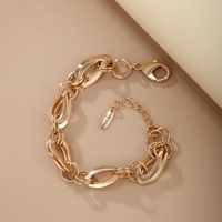 Elegant Xuping Simple Style Geometric 18k Gold Plated Alloy Copper Wholesale Bracelets main image 1