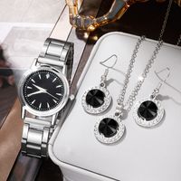 Elegant Cute Luxurious Solid Color Folding Buckle Quartz Women's Watches sku image 1