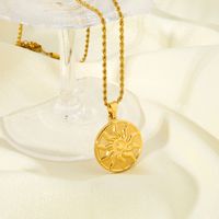 304 Stainless Steel 18K Gold Plated Simple Style Plating Sun Pendant Necklace main image 1