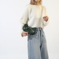 Women's Pu Leather Solid Color Classic Style Sewing Thread Rivet Dumpling Shape Zipper Shoulder Bag sku image 4