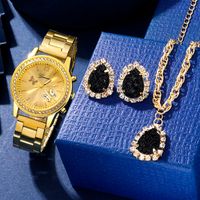 Elegante Negocio Color Sólido Hebilla Plegable Cuarzo Relojes De Mujer sku image 2