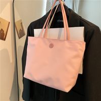 Women's Nylon Solid Color Classic Style Square Zipper Shoulder Bag main image 4