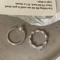 Großhandel Einfacher Stil Einfarbig Kupfer Inlay Versilbert Perle Ringe main image 3