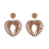 1 Pair Elegant Sweet Heart Shape Inlay Alloy Raffia Rhinestones Gold Plated Drop Earrings main image 5