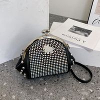 Women's Hot Drill Elephant Basic Classic Style Square Clipped Button Crossbody Bag main image 6