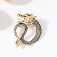 Chinoiserie Dragon Alloy Inlay Artificial Pearls Unisex Brooches main image 3