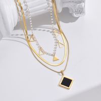 304 Stainless Steel 14K Gold Plated Elegant Simple Style Roman Style Pearl Plating Inlay Triangle Square Roman Numeral Acrylic Three Layer Necklace main image 7