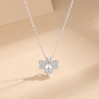 Simple Style Bee Sterling Silver Inlay Zircon Pendant Necklace main image 1