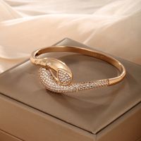 Elegant Xuping Simple Style Geometric Alloy Plating Inlay Artificial Diamond 18k Gold Plated Women's Bangle main image 1