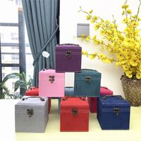Classic Style Solid Color Flannel Rivet Jewelry Boxes main image 2