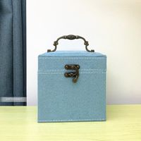 Classic Style Solid Color Flannel Rivet Jewelry Boxes sku image 8