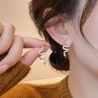 1 Pair Romantic Simple Style Dragon Plating Inlay Alloy Rhinestones Gold Plated Silver Plated Ear Studs main image 3