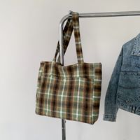 Women's Woolen Plaid Vintage Style Classic Style Sewing Thread Square Zipper Underarm Bag main image 5