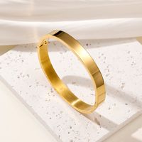 Basic Round Stainless Steel Plating Bangle main image 1