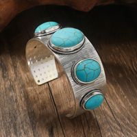 Retro Ethnic Style Oval Alloy Plating Inlay Carving Turquoise Women's Bangle main image 3