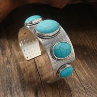 Retro Estilo Étnico Oval Aleación Enchapado Embutido Tallado Turquesa Mujeres Brazalete sku image 1