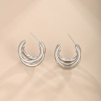 1 Pair XUPING Simple Style C Shape Plating 304 Stainless Steel 18K Gold Plated Raw Steel Ear Studs main image 10