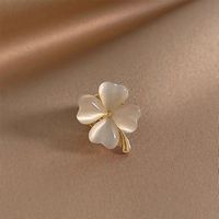 Elegant Simple Style Four Leaf Clover Flower Alloy Opal Women's Brooches sku image 1