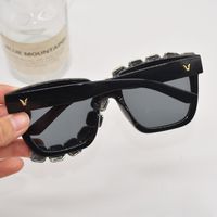 Vacation Solid Color Plastic Square Full Frame Women's Sunglasses main image 5