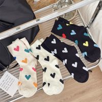 Unisex Japanese Style Sweet Heart Shape Cotton Crew Socks A Pair main image 1