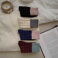 Femmes Style Japonais Pois Coton Crew Socks Une Paire main image 5