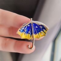 Simple Style Umbrella Alloy Plating Unisex Brooches main image 3