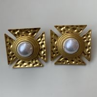 1 Pair Exaggerated Cross Plating Inlay Alloy Artificial Pearls Gold Plated Ear Studs sku image 1