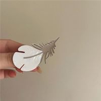 Elegant Feather Alloy Plating Women's Brooches 1 Piece main image 7