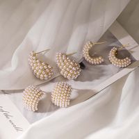 1 Pair Casual Elegant Vintage Style C Shape Plating Inlay Copper Artificial Pearls 18k Gold Plated Ear Studs main image 1