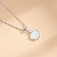 Elegant Simple Style Shell Sterling Silver Plating Inlay Shell Zircon Pendant Necklace main image 5