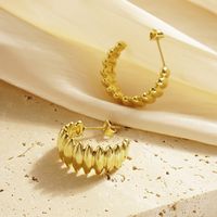 1 Pair Simple Style C Shape Plating 304 Stainless Steel 18K Gold Plated Earrings main image 2