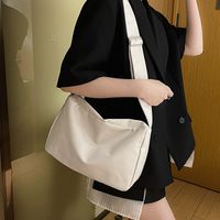 Women's Medium Pu Leather Solid Color Streetwear Square Zipper Shoulder Bag main image 6