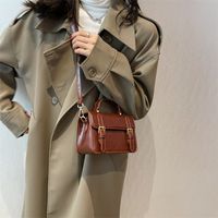 Women's Medium Pu Leather Solid Color Classic Style Square Flip Cover Shoulder Bag main image 2