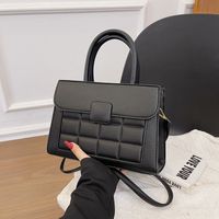 Women's Medium Pu Leather Color Block Classic Style Square Zipper Handbag sku image 5