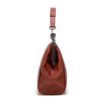 Women's Medium Pu Leather Color Block Vintage Style Dumpling Shape Lock Clasp Cloud Shape Bag main image 4
