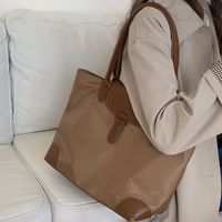 Women's Large Nylon Solid Color Vintage Style Square Zipper Shoulder Bag main image 2