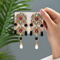 1 Pair Retro Classic Style Flower Plating Inlay Zinc Alloy Artificial Gemstones Drop Earrings main image 3