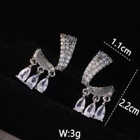 1 Par Elegante Copo De Nieve Enchapado Embutido Cobre Perlas Artificiales Diamante Artificial Plateado Pendientes De Gota sku image 7