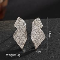 1 Pair Elegant Cute Solid Color Plating Inlay Copper Artificial Pearls Artificial Diamond Silver Plated Ear Studs sku image 19