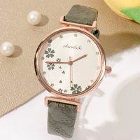 Style Classique Couleur Unie Boucle Quartz Femmes De Montres main image 1