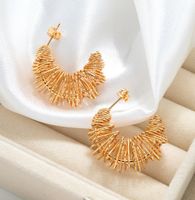 1 Paire Style Simple Style Classique Couleur Unie Placage Acier Au Titane Plaqué Or 18k Boucles D'oreilles main image 7