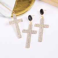 Elegant Retro Simple Style Cross Alloy Polishing Plating Inlay Rhinestones Gold Plated Women's Jewelry Set main image 6